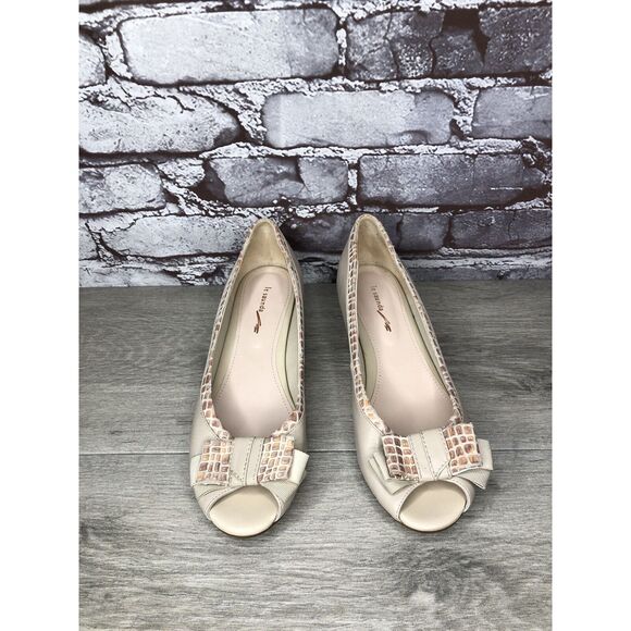 LE SAUNDA Ivory Leather Pink Croc Bow Peep Toe Wedges Women’s Sz 38EU/7.5M US - Picture 2 of 16